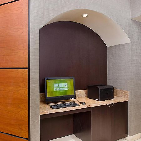 Courtyard By Marriott Paso Robles Hotel Exterior photo